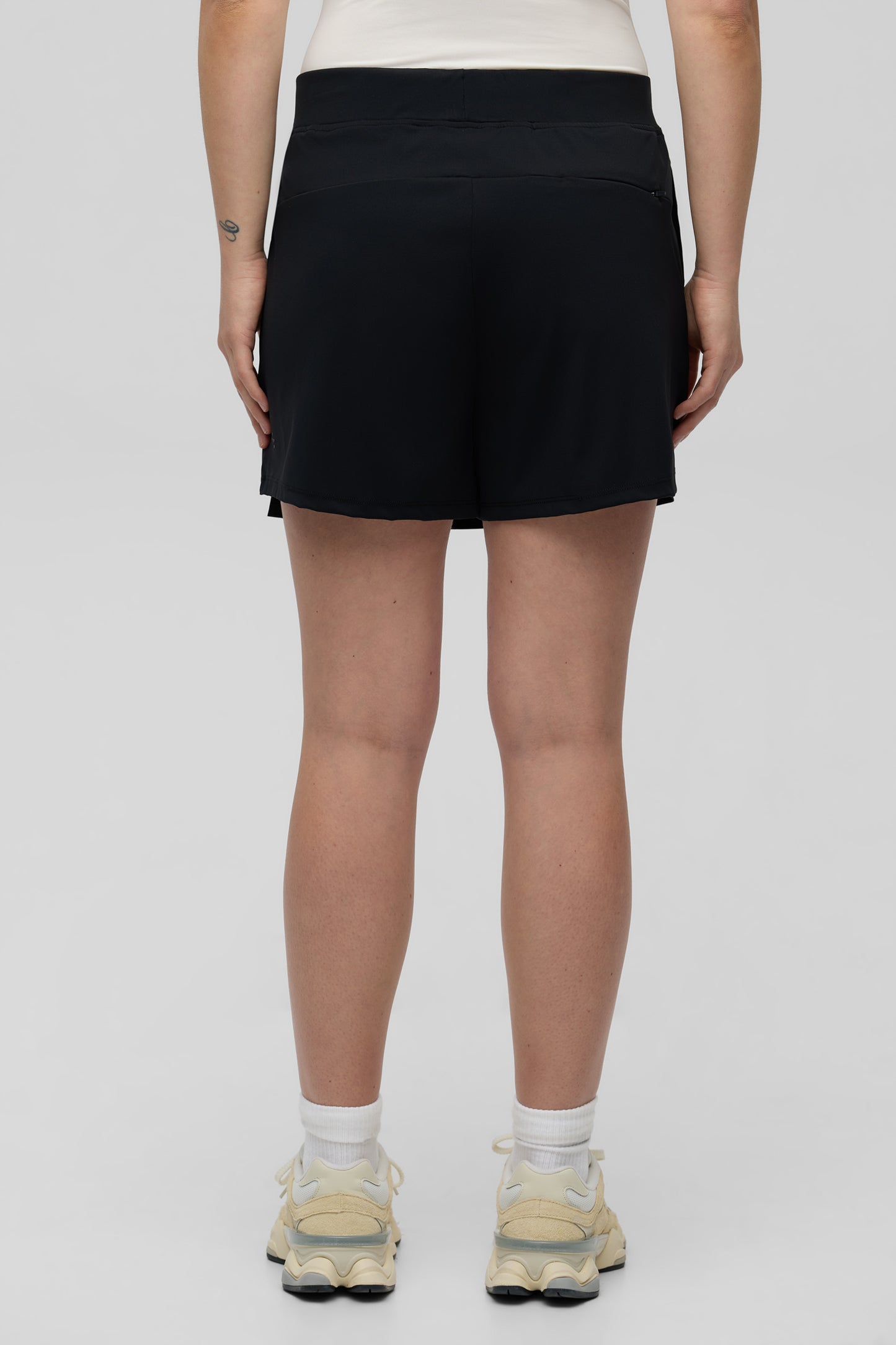 Jupe-short douce à séchage rapide - Femme && GRIS FONCE