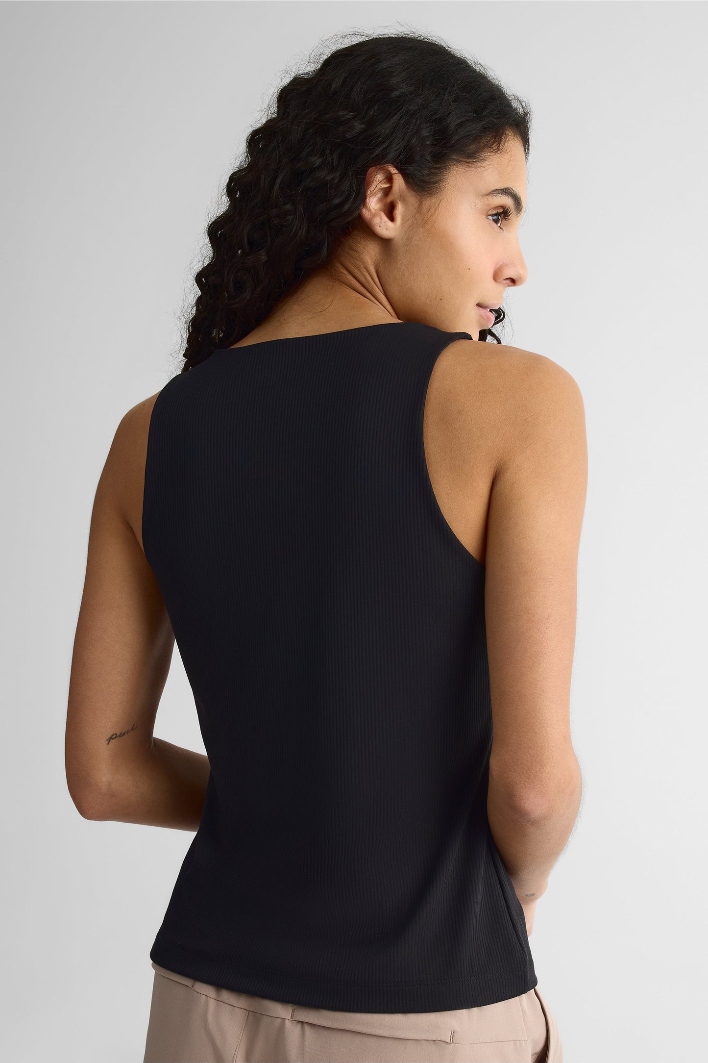 Camisole col rond ajustée - Femme && NOIR