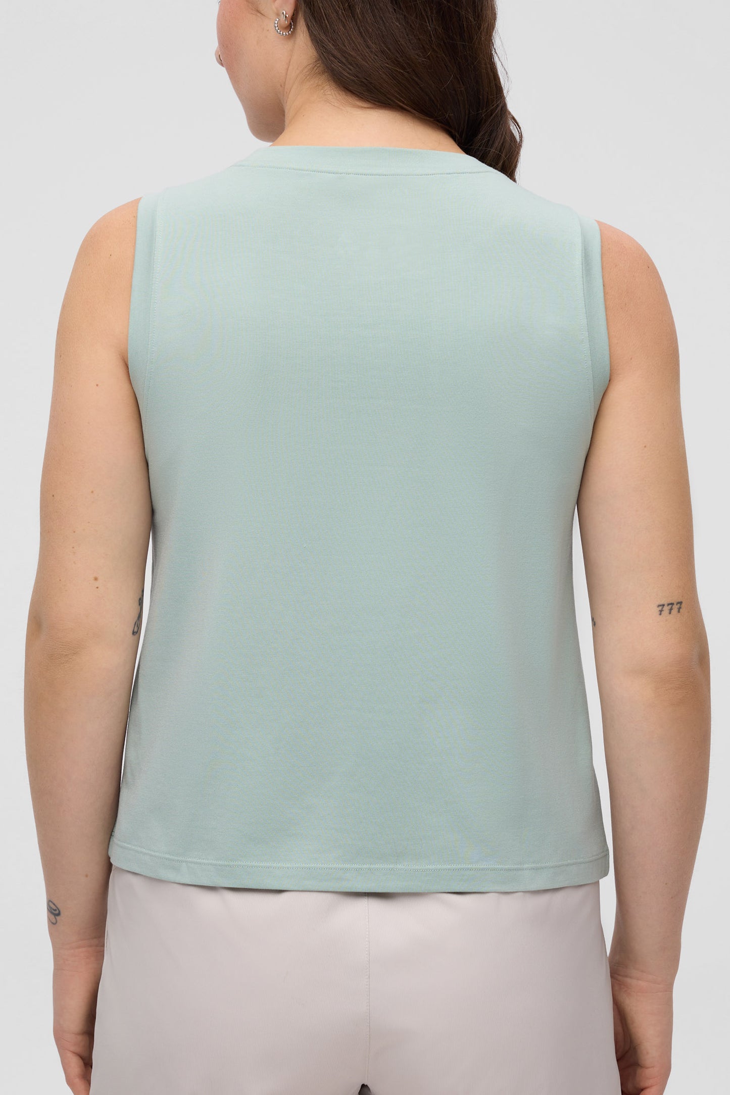 Camisole légère à séchage rapide - Femme && VERT