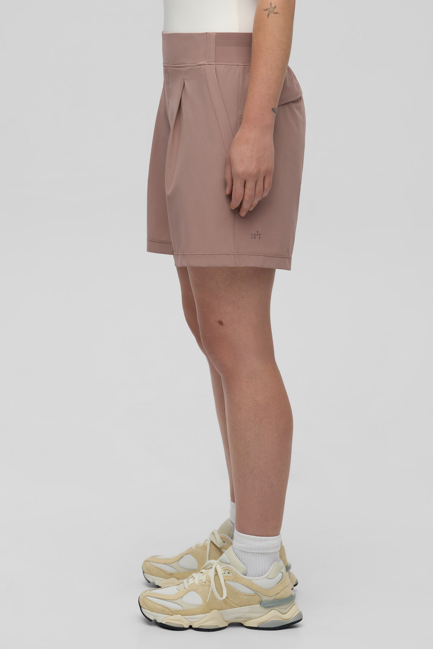 Short extensible antifroissement - Femme && BRUN