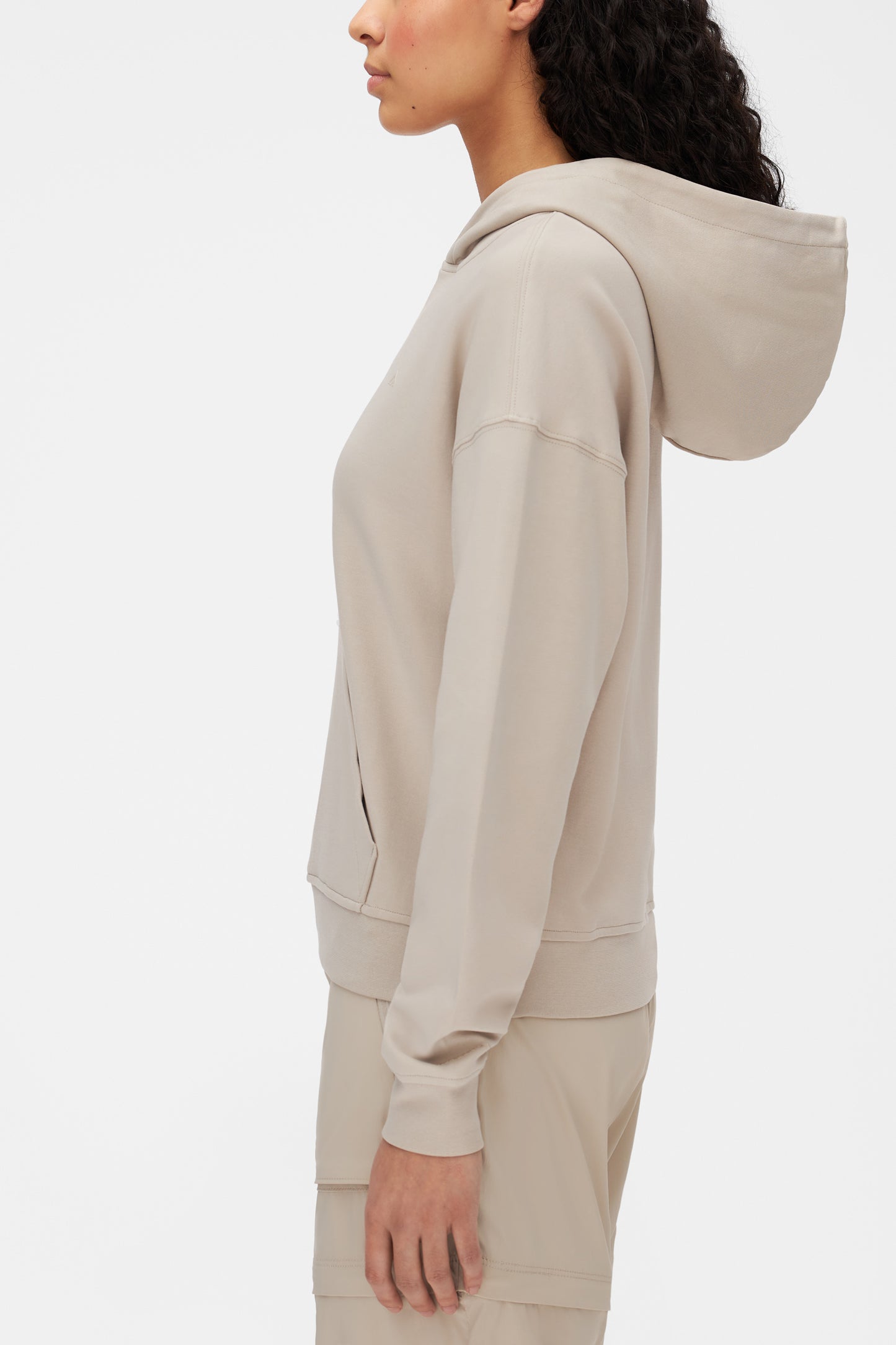 Chandail sport à capuchon - Femme && GRIS