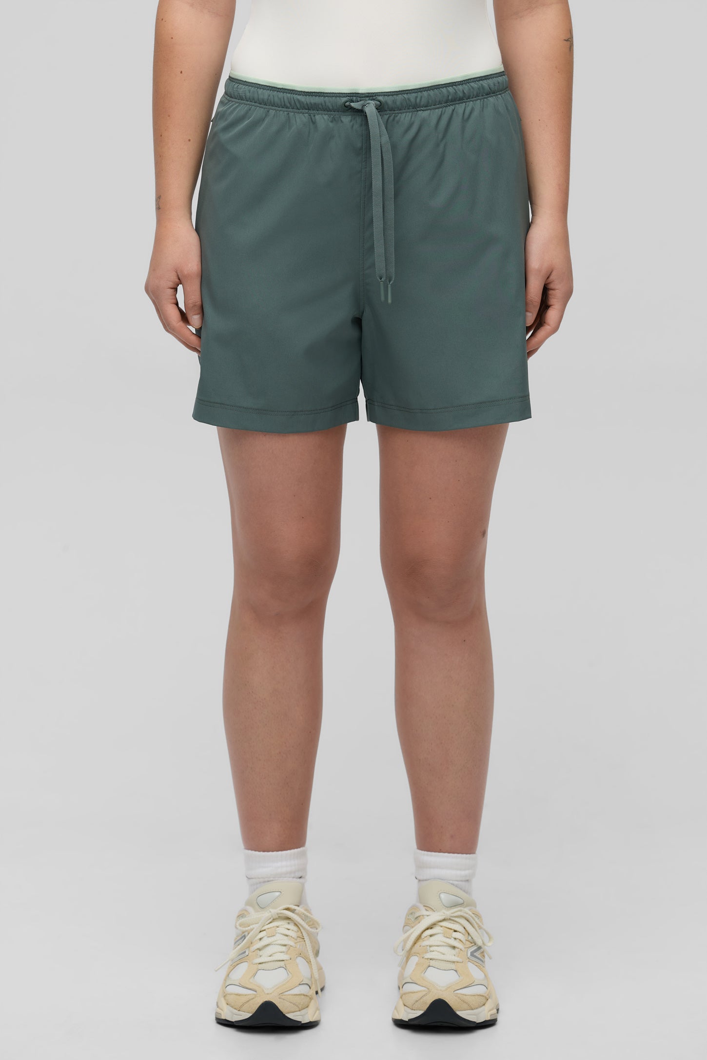 Short technique à séchage rapide - Femme && VERT