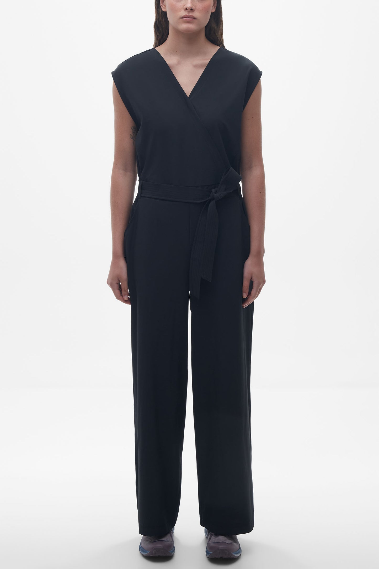 Combinaison moderne antifroissement - Femme && NOIR
