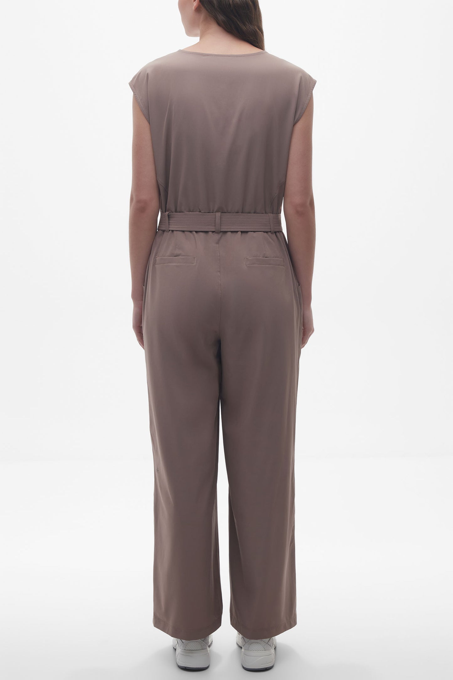 Combinaison moderne antifroissement - Femme && TAUPE