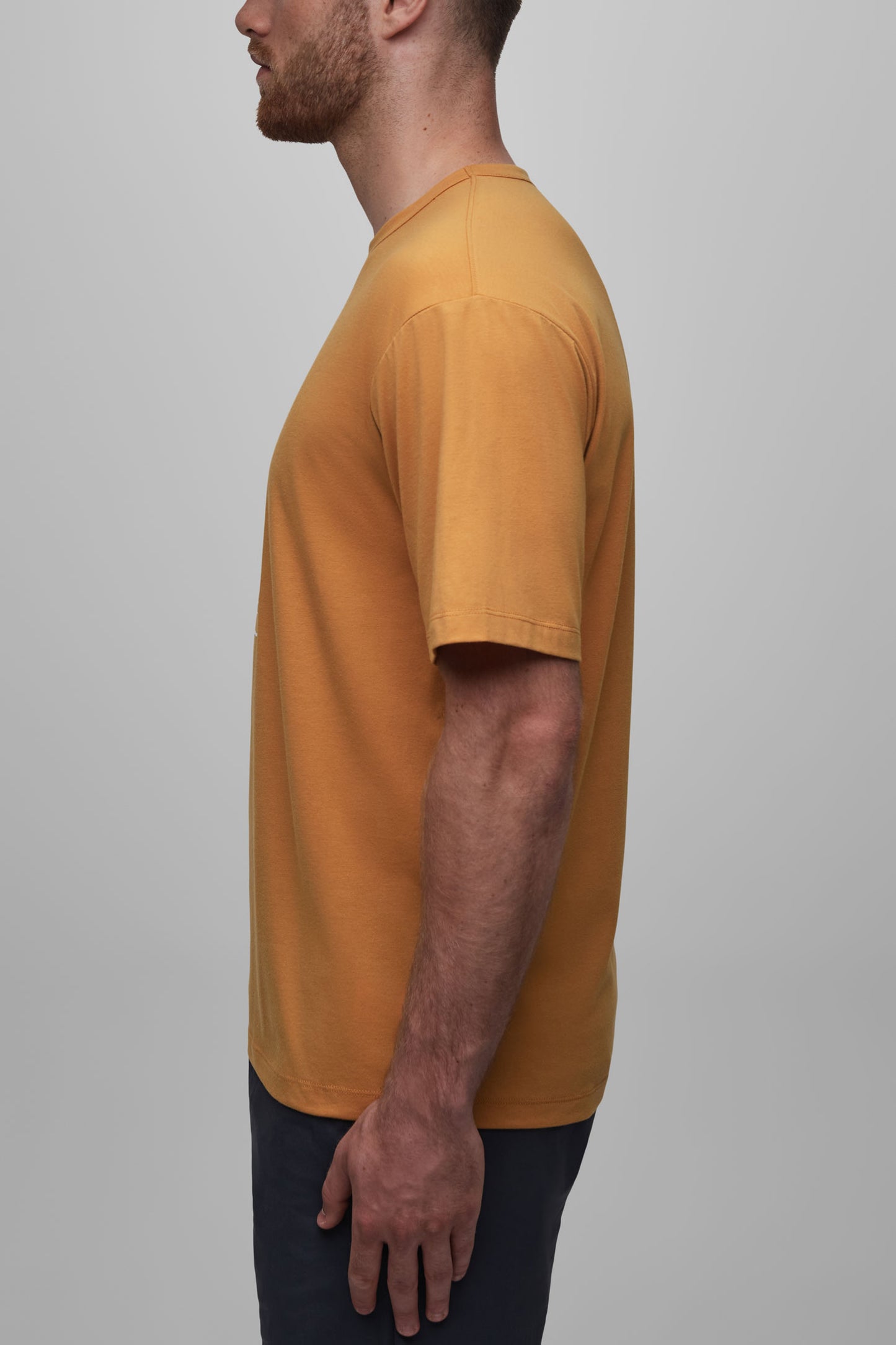 T-shirt en coton recyclé et organique - Homme && OCRE
